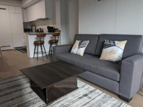 Cozy Studio in Montreal's Quartier des Spectacles